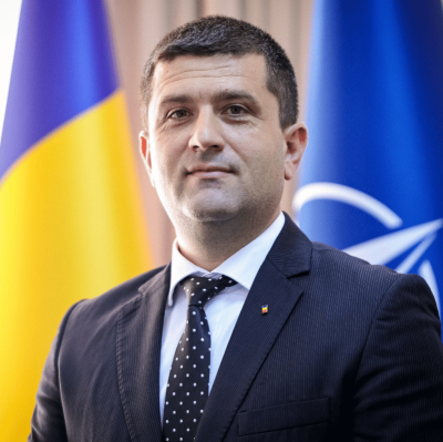 Radu Miruță (ANULAT)